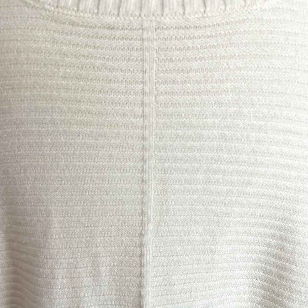 Cream Ribbed Texture Relaxed Turtleneck Sweater MED Minimalist Casual Clean Girl - Picture 6 of 7
